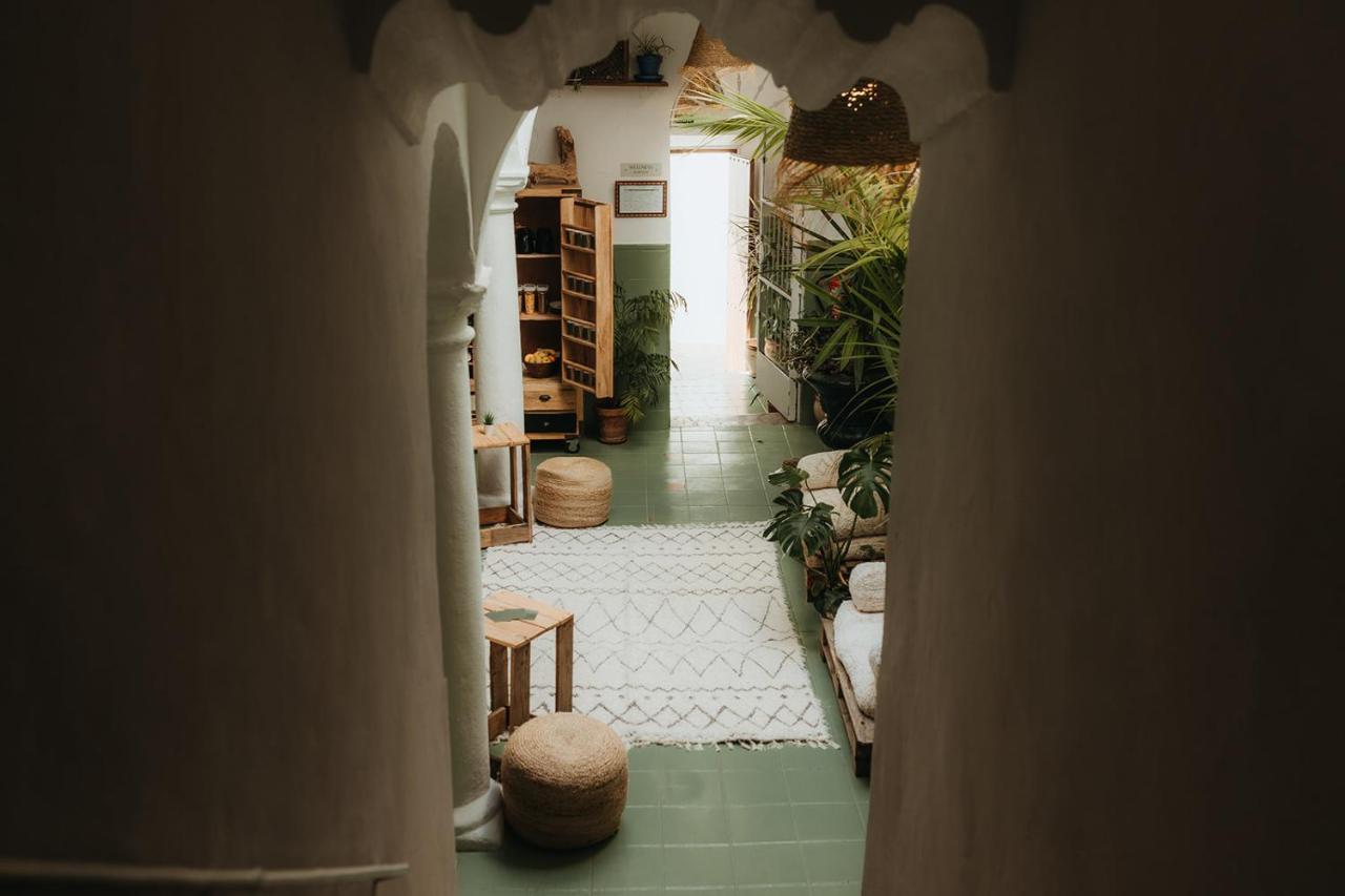Hostal Africa Tarifa Bagian luar foto