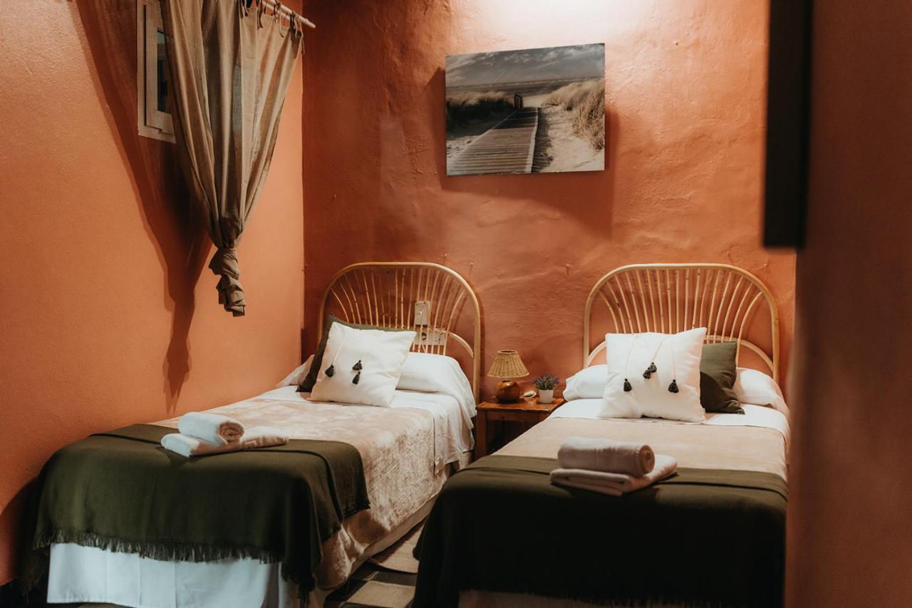 Hostal Africa Tarifa Bagian luar foto